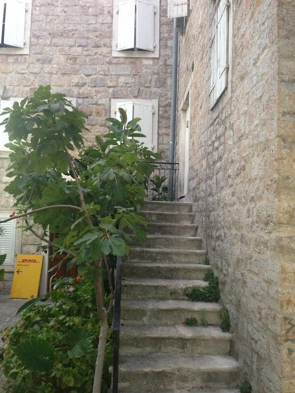 London Apartment Budva Eksteriør bilde